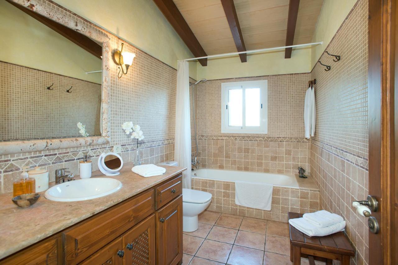 Owl Booking Villa Garreta - Rustic Stay With Mountain Views Campanet Buitenkant foto